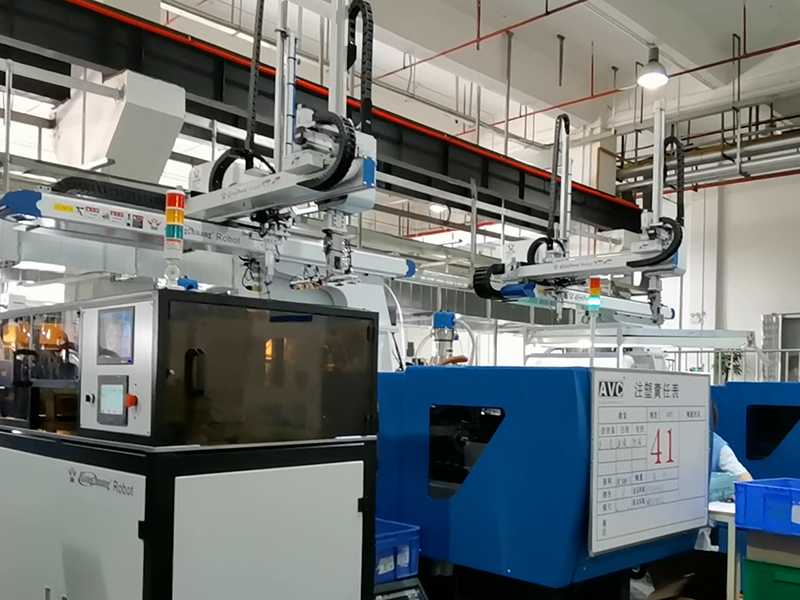 William希尔机械手视觉马达壳自动化